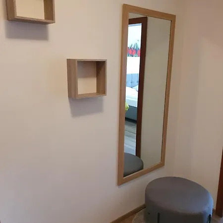 Hanka V Pokoji S Bakonem C408 Hotel 4*