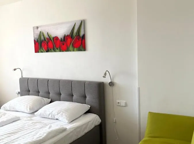 Hanka V Hotelovém Pokoji C408 4*